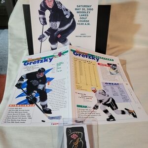 Hockey Gretsky lot. Four items